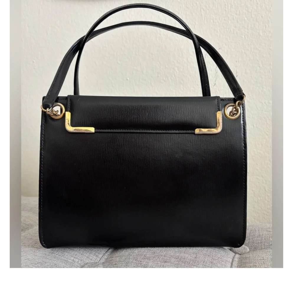 ✨Timeless Saks Fifth Avenue Leather Purse. Think of Grace Kelly Era.